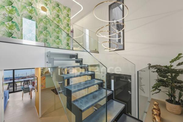 Maison à vendre 7 pièces CROZET (01)