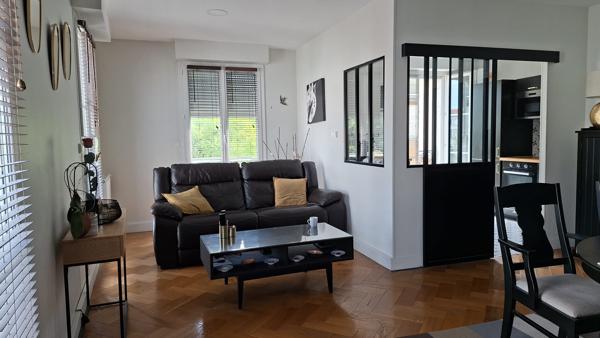 Rare sur le marché : Appartement de standing au cœur de Surgères