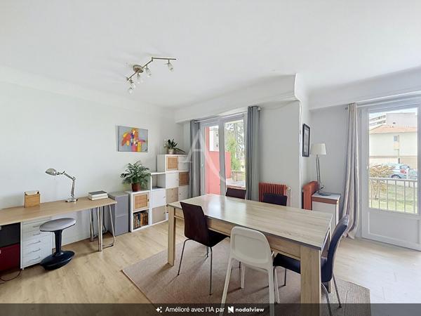 Pau Quartier Saint-Dominique / Appartement T3 lumineux avec cave et garage