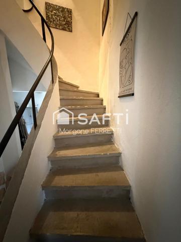 MAISON DE VILLAGE 112 M² AVEC COUR DE 20 M² ET TERRASSE DE 13 M² + ANNEXE