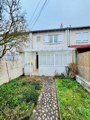 Immeuble à vendre à Châteauroux dans l'Indre (36000), ref : 016/430