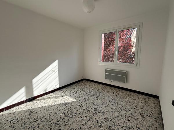 Maison de ville avec jardin, terrasse et garage