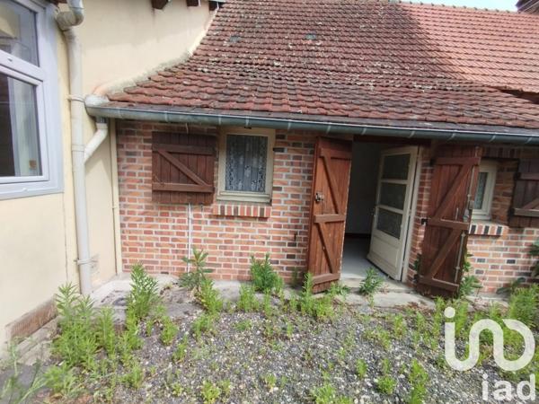 Maison de village 3 pièces de 41 m² à Nouan-le-Fuzelier (41600)