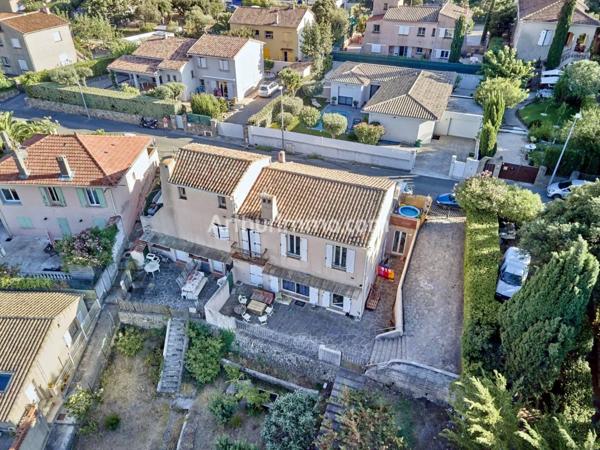 Vente Immeuble 270 m2 à Sainte-Maxime