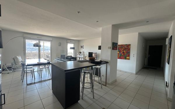 Appartement à vendre    4 pièces • 100,21 m2 Gap