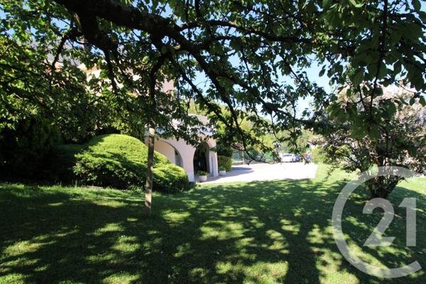 Maison à vendre  6 pièces - 235 m2 MIRIBEL - 01