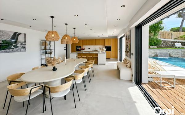 Maison à vendre    5 pièces •  Les Issambres - Roquebrune-sur-Argens