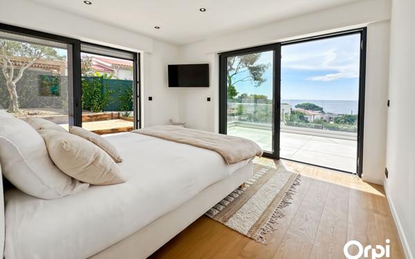 Maison à vendre    5 pièces •  Les Issambres - Roquebrune-sur-Argens