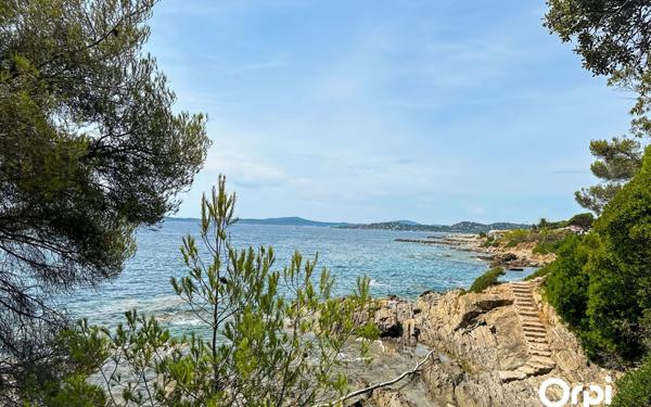 Maison à vendre    5 pièces •  Les Issambres - Roquebrune-sur-Argens