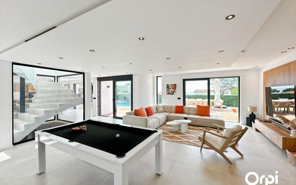 Maison à vendre    5 pièces •  Les Issambres - Roquebrune-sur-Argens