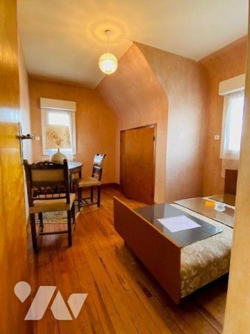 A vendre à Perros-Guirec (22700), Pavillon de plain-pied + étage, d'une surface habitable de 10...