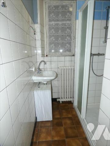 BRASPARTS- Maison double, proche bourg