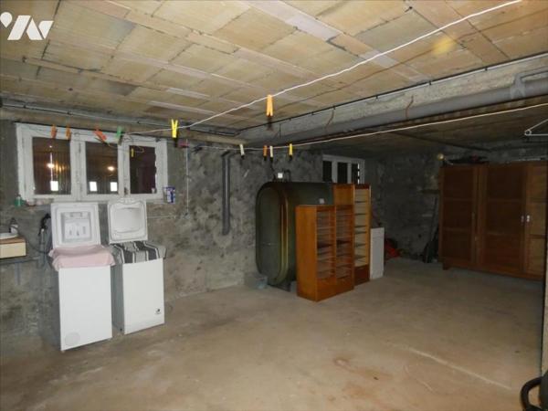 BRASPARTS- Maison double, proche bourg