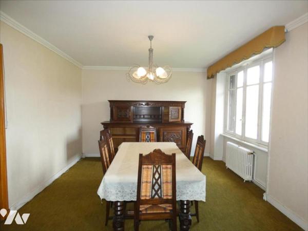 BRASPARTS- Maison double, proche bourg