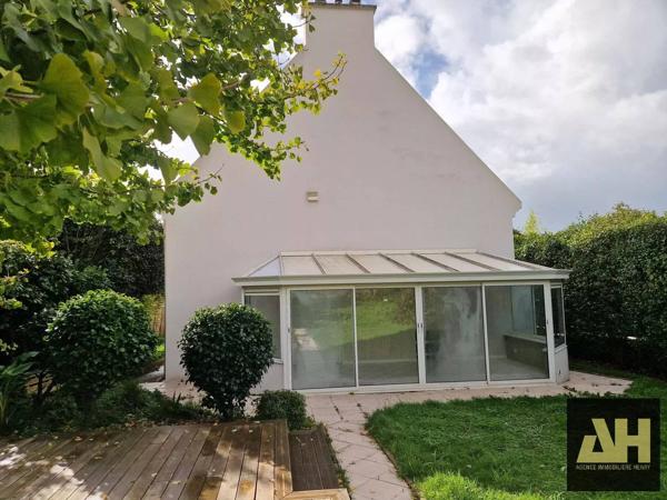 LE RELECQ-KERHUON - BELLE MAISON TRADITIONNELLE SUR SOUS-SOL- NON MITOYENNE - PARFAIT ÉTAT