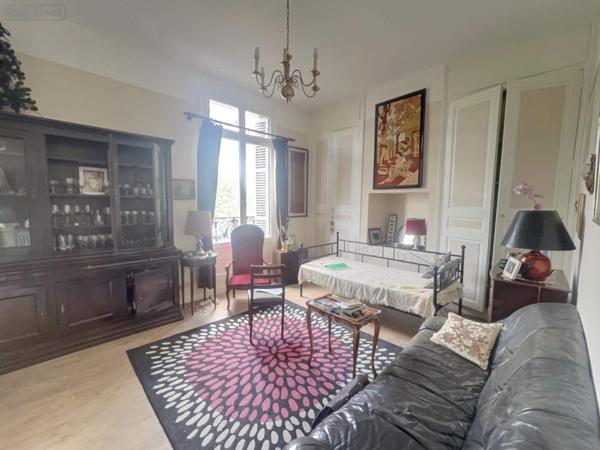 Appartement à vendre à Tours dans l'Indre-et-Loire (37000), ref : 096/925   
TOURS Centre - Halles