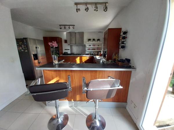 Maison Juziers 165 m², 4 chambres sur une parcelle de 900 m²