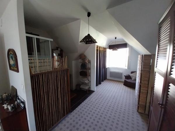 Maison Juziers 165 m², 4 chambres sur une parcelle de 900 m²