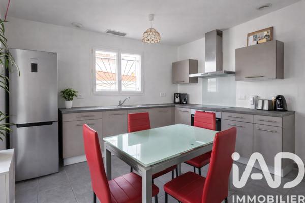 Maison à vendre 4 pièces 92 m² Trouillas