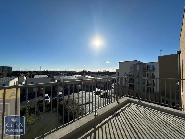 Appartement à louer 2 pièces 40.21m² Luisant (28600)