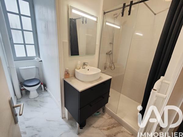 Location appartement 2 pièces 44 m² Tours