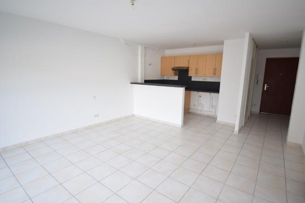 A louer Appartement T1 dans Résidence ELBEUF 76500- Réf HERL-5