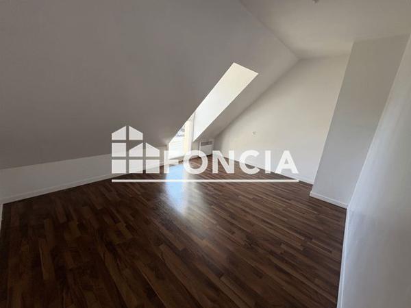 À vendre Maison 5 pièces 98 m² - Bouchemaine 49080