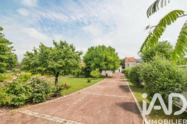 Maison à vendre 6 pièces 135 m² Mansle-les-Fontaines