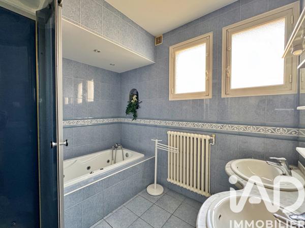 Maison à vendre 6 pièces 135 m² Mansle-les-Fontaines