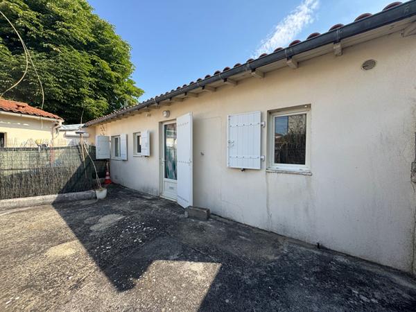 Immeuble Vergeroux 270m² - 5 appartements terrasse privative