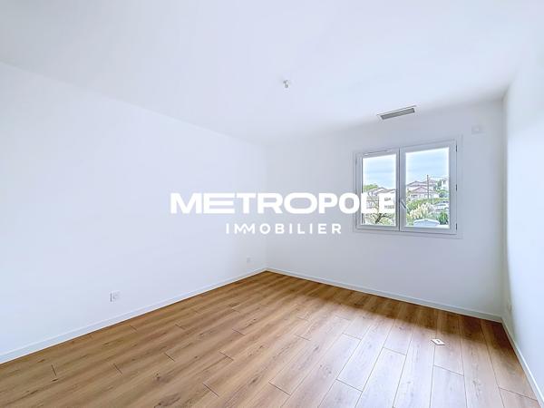 Maison 5 pièce(s) 4 chambre(s) 140.6 m²