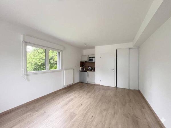 Appartement 1 pièce                                        - 35000 Rennes Réf : 2311