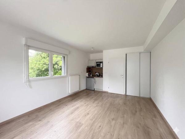 Appartement 1 pièce                                        - 35000 Rennes Réf : 2311
