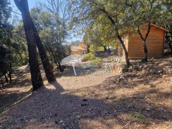 Lorgues (83510) Maison Lorgues 5 pièces 3 chambres avec piscine et garage, dans un quartier résidentiel, en position dominante