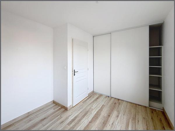 Maison récente, 2 chambres, jardin