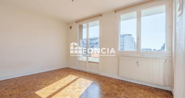 À vendre Studio 27 m² - Talant 21240