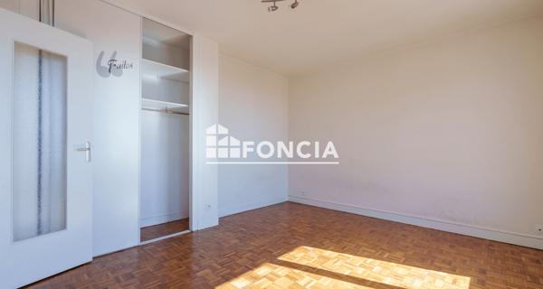 À vendre Studio 27 m² - Talant 21240