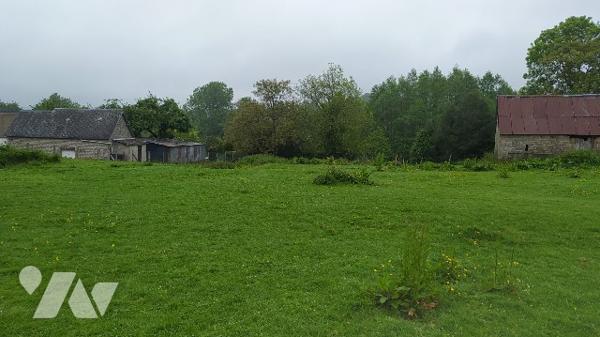Terrain  à bâtir sur Frenes