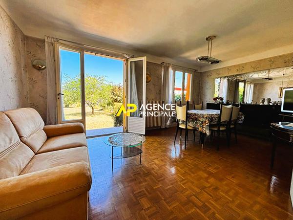 Sartrouville - La Plaine - Miaison 5 pièces 81 m2 624 750 € **  - Référence  9596
