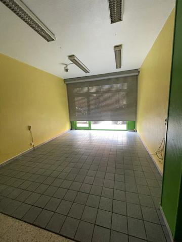 Location Local commercial 80 m2 à Saint-Quentin