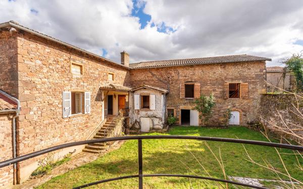 Maison à vendre    11 pièces •  Cogny