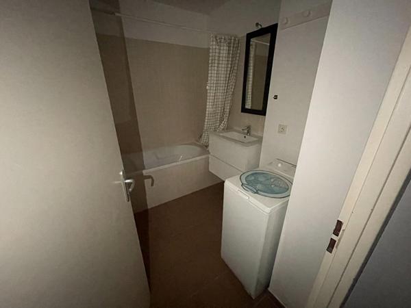 A LOUER : T3 à LILLE • Rue Macquart - QUAI DU WAULT • 910 € CC • Réf. 4-001-GLI