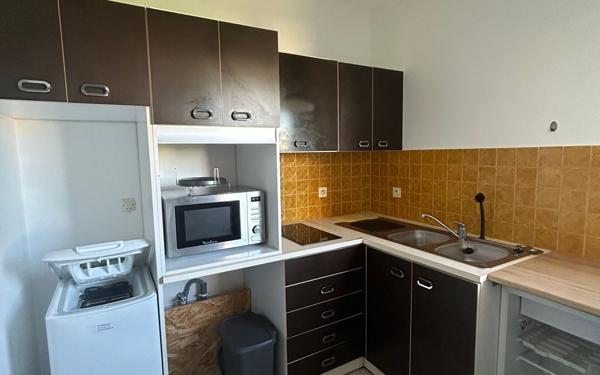 Appartement à louer    1 pièce • 34,78 m2 Bordeaux