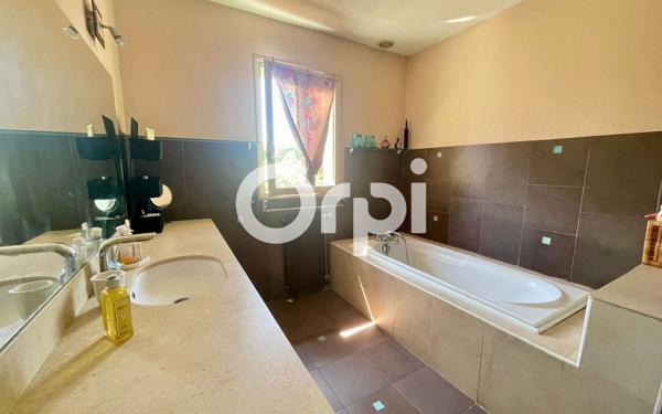 Maison à vendre    5 pièces • 133 m2 Eybens