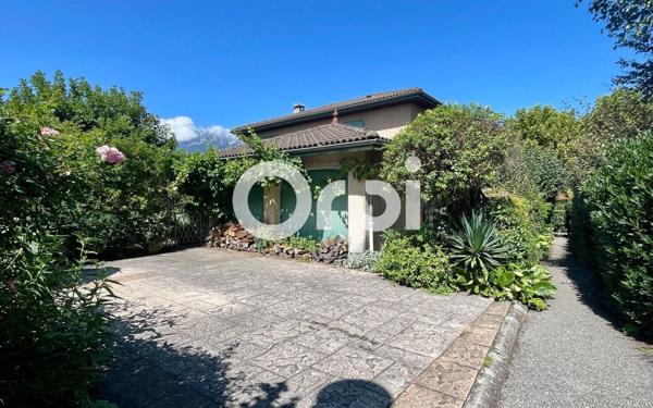 Maison à vendre    5 pièces • 133 m2 Eybens