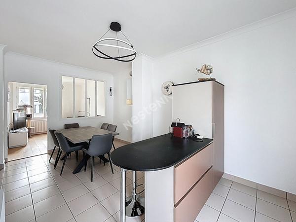 Maison à vendre à Rezé - 4 pièces, 3 chambres, bon état