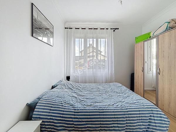 Maison à vendre à Rezé - 4 pièces, 3 chambres, bon état