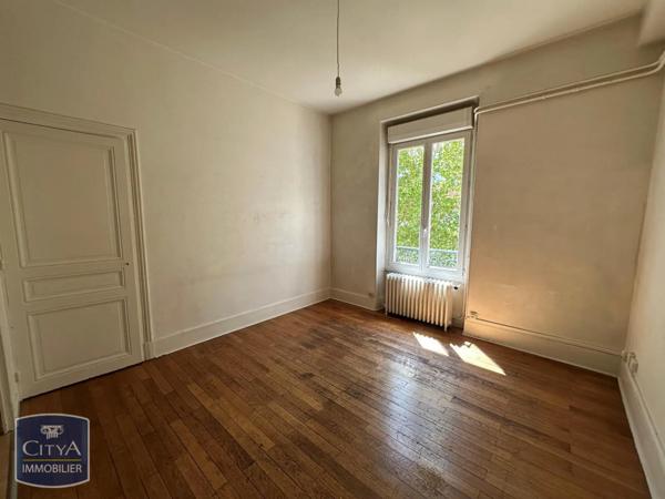 Appartement à louer 1 pièce 39m²