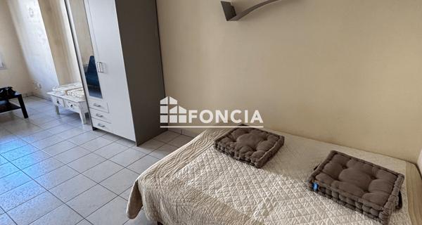 Location Studio meublé 37.39 m² - Saint-étienne 42100