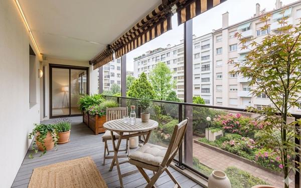 Appartement à vendre    5 pièces • 170 m2 Lyon 6